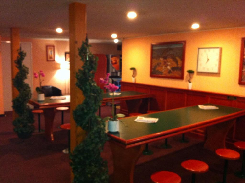 Quick Palace Hotel Noyelles-Godault Esterno foto